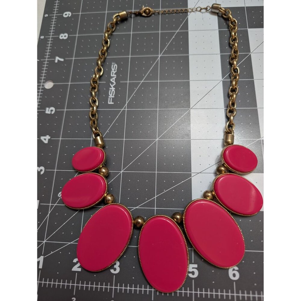 Costume Gold tone Necklace Hot Pink fucshia geometric circles chunky 20 inch
